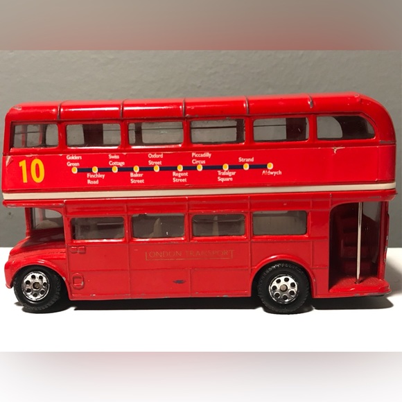 2007 London Transport Routemaster Bus - Picture 10 of 15